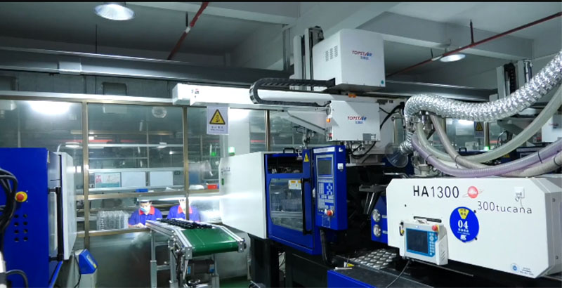 injection moulding Инъекционное формование