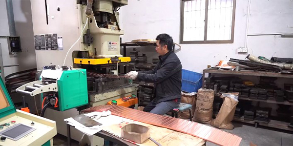 stamping workshop Семинар по штампе